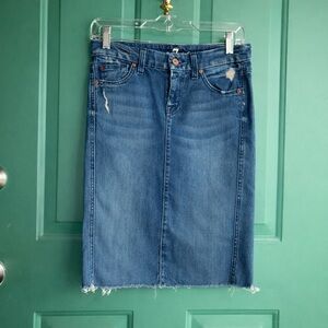 7 For All Mankind size 2 size 26 Straight Pencil Skirt great condition